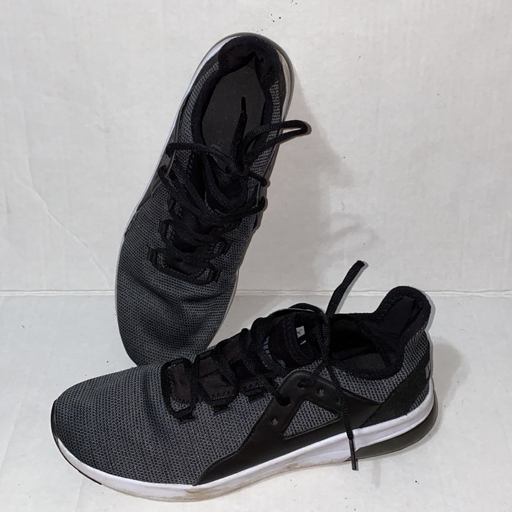 Puma Lightweight Sneakers